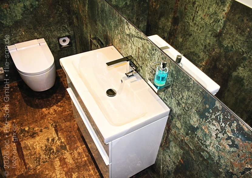 Flie-San · Fliesen Sanitär · Ausstellung • Tiles Sanitation · Showroom 5573