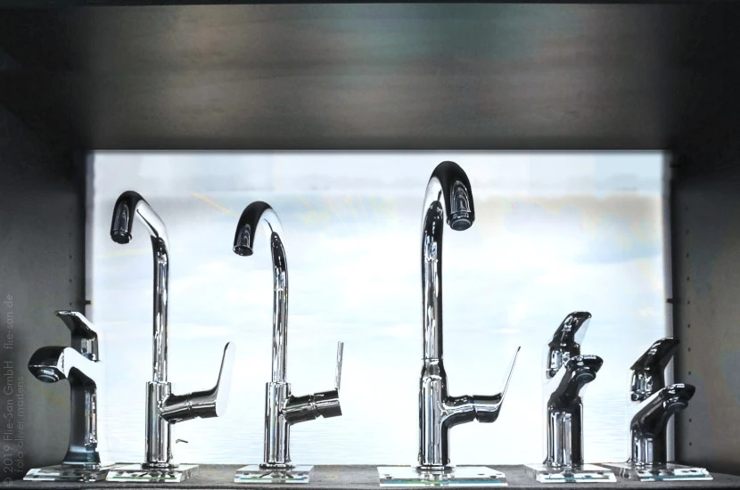 Flie-San · Fliesen Sanitär · Galerie der Armaturen • Tiles Sanitation · Gallery of Armatures