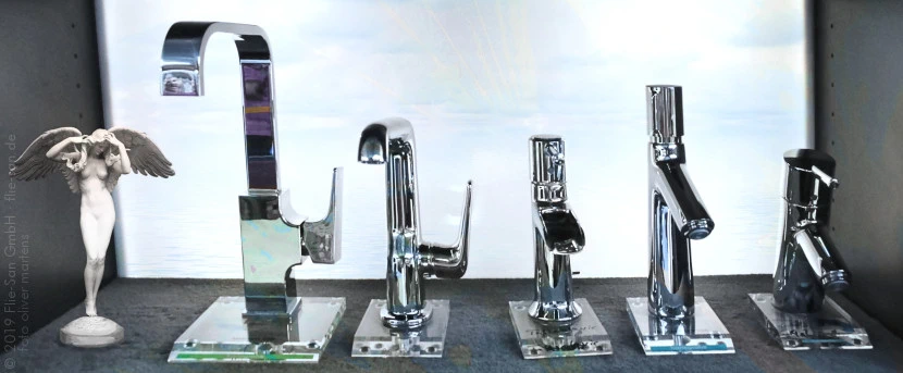 Flie-San · Fliesen Sanitär · Galerie der Armaturen • Tiles Sanitation · Gallery of Armatures