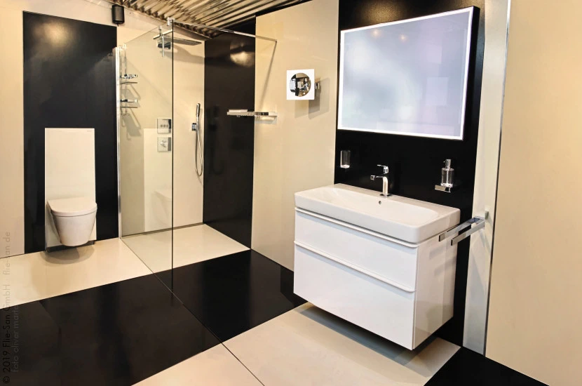 Flie-San · Fliesen Sanitär · Formatsache • Tiles Sanitation · Format Concern